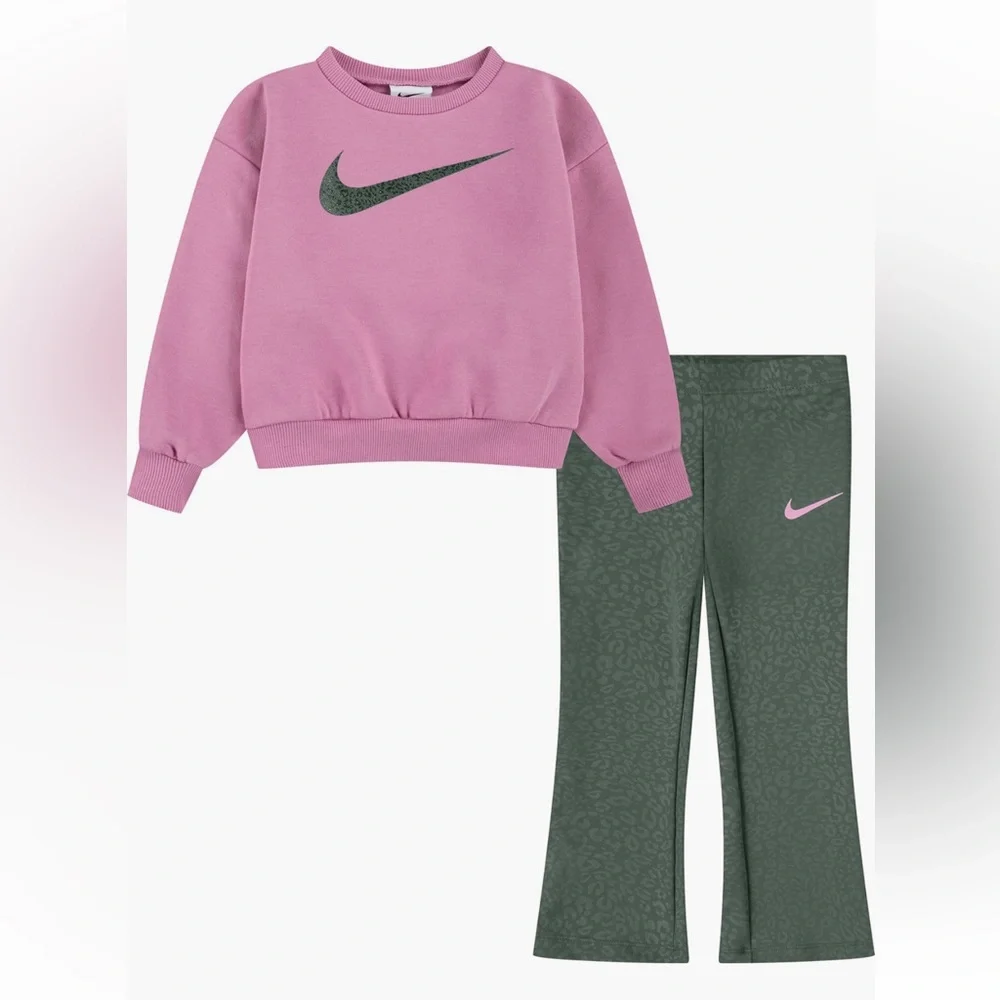 Nike Pink Crewneck Sweatshirt & Green Leopard Flare Pants Set Girls 4 NWT